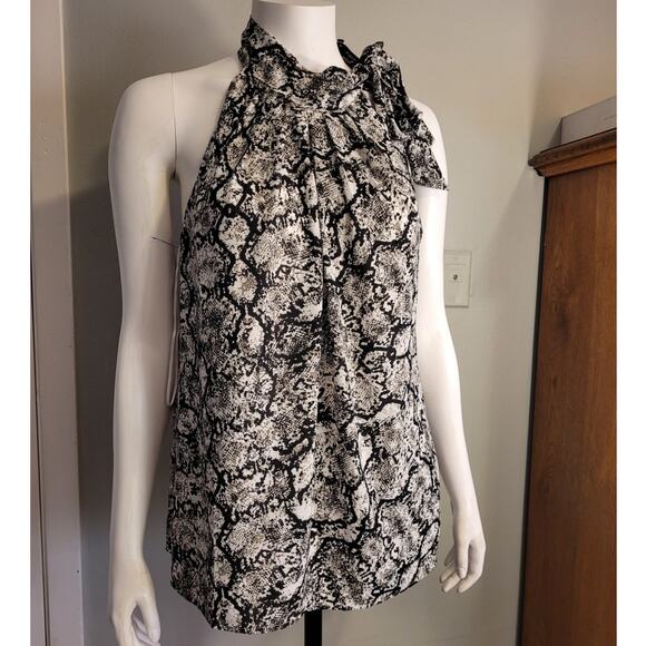 NWT Express Snakeskin Scarf Neck Sleeveless Tunic Blouse L Indie Minimal Flowy - Picture 4 of 13